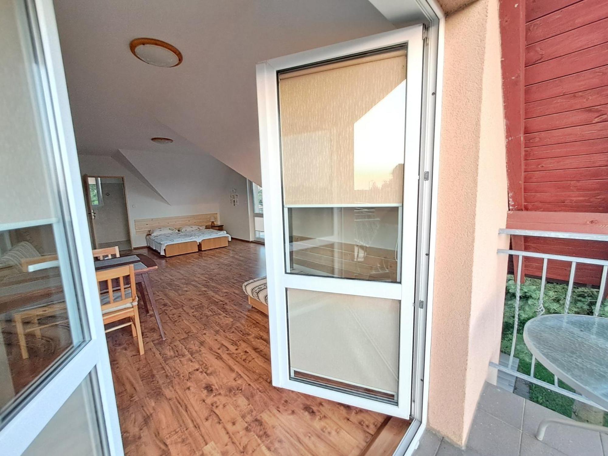 Appartement Magnolia Agroturystyka à Wrzosowo  Extérieur photo